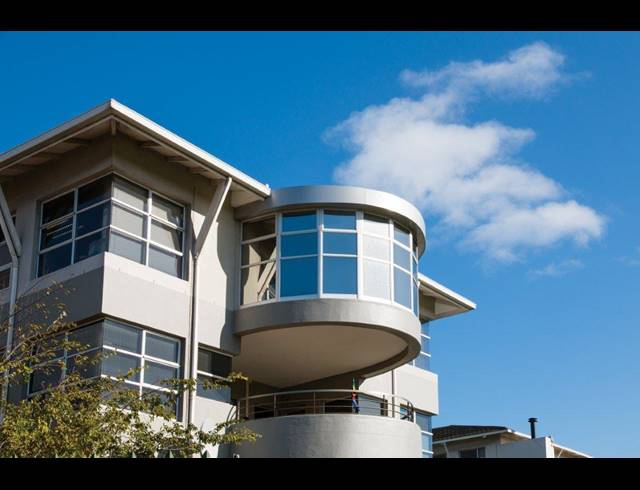 173M² OFFICE TO LET IN PAROW CENTRAL